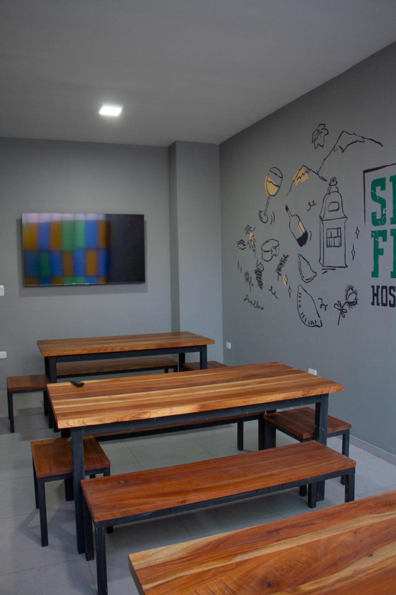 Sin Fin Hostal *